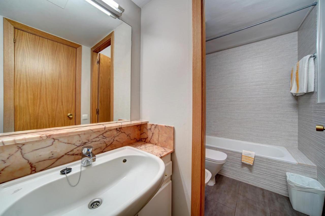 Apartamentos Solneu Baqueira Beret Eksteriør bilde