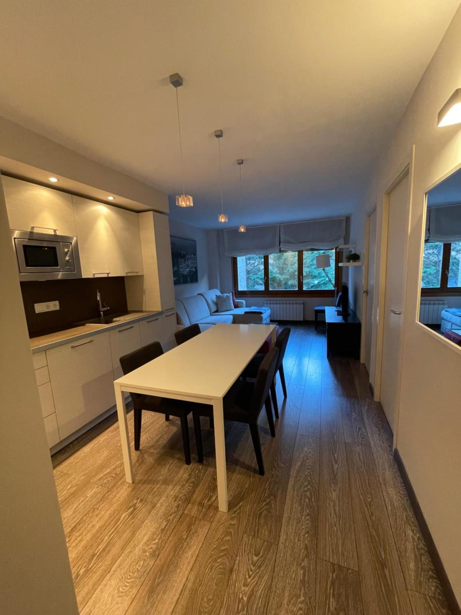 Apartamentos Solneu Baqueira Beret Eksteriør bilde