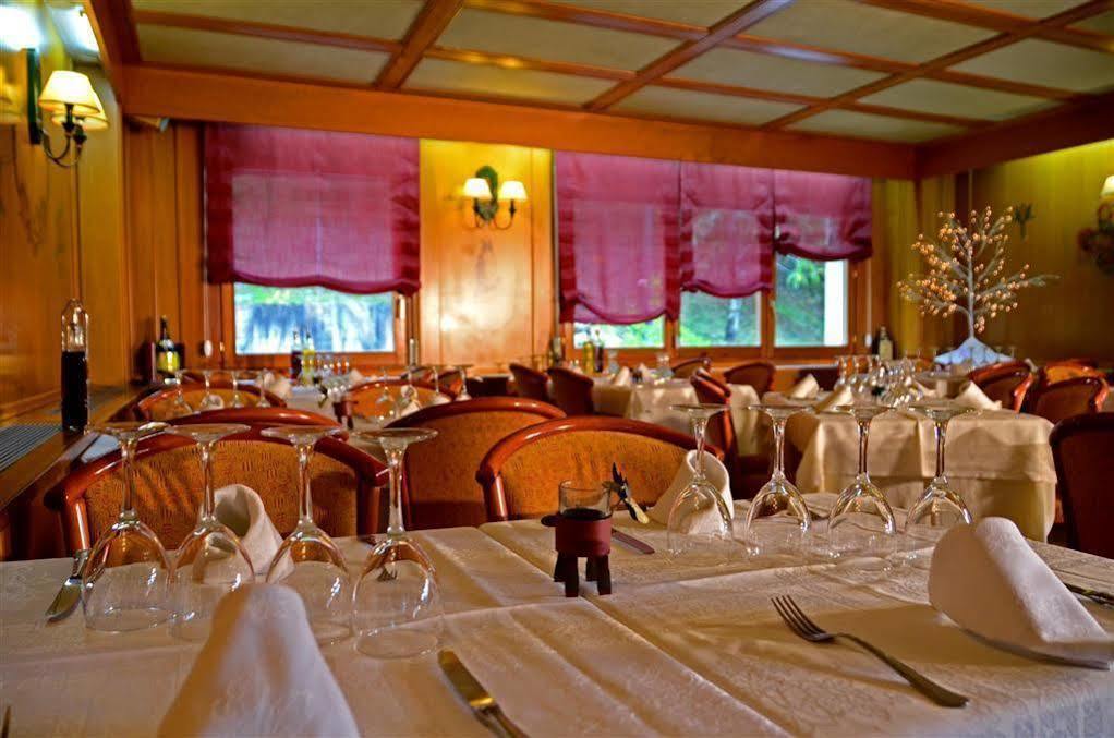 Apartamentos Solneu Baqueira Beret Eksteriør bilde
